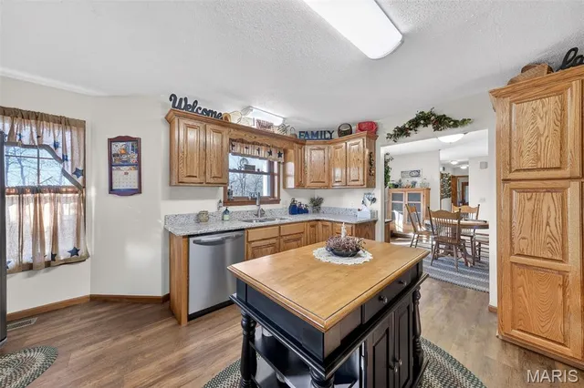 $414,999 | 27057 Pike 434, Middletown, MO 63359