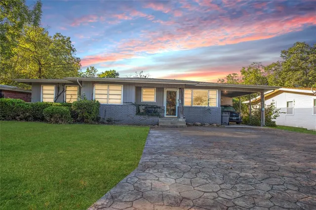 $215,000 | 1306 Rodgers Drive, Graham, TX 76450