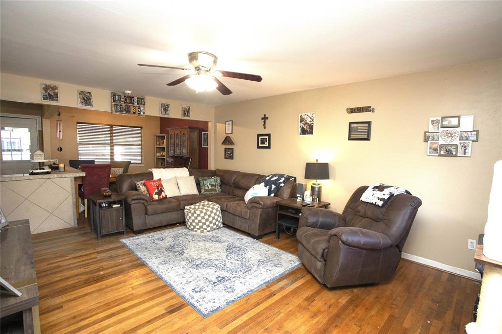 1306 Rodgers Drive Graham, TX 76450 - Photo 3 of 15