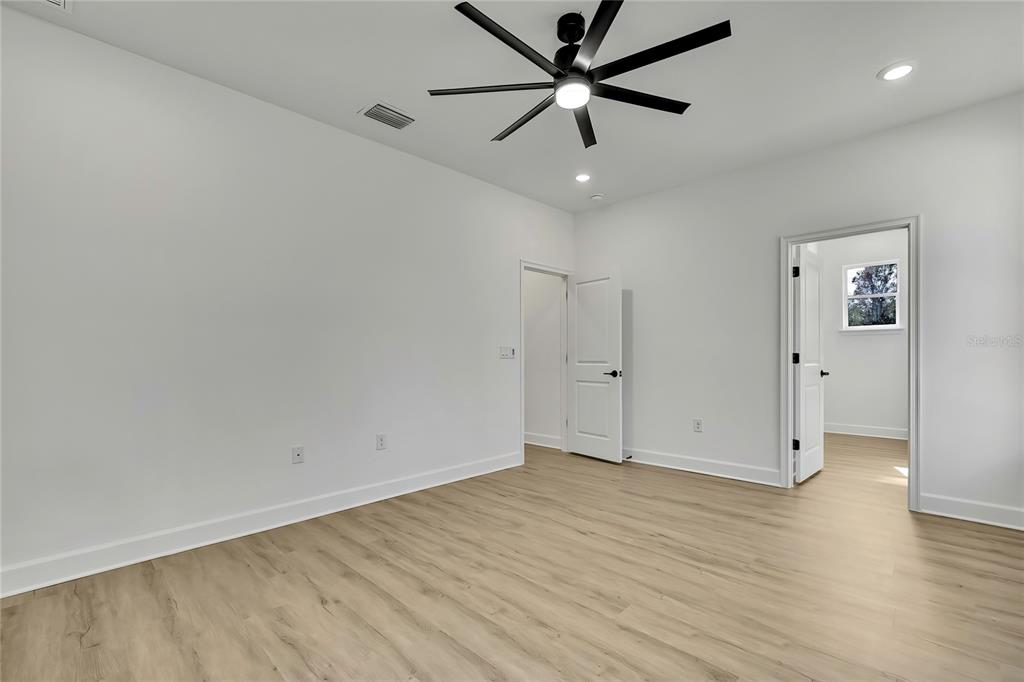 11073 Horned Owl Road Weeki Wachee, FL 34614 - Photo 25 of 53 Gallery Image 25