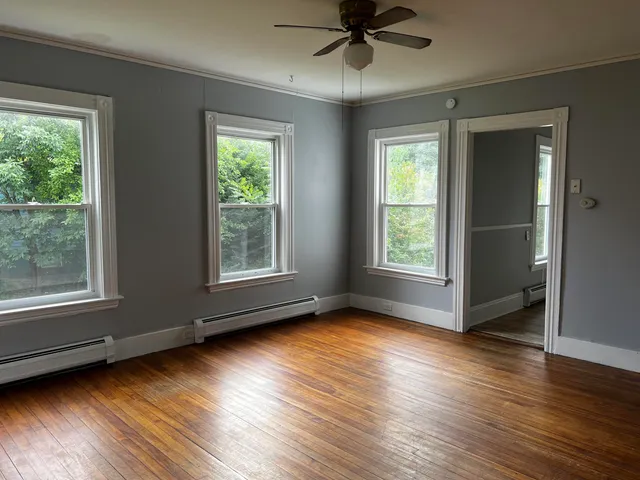 $3,500 | 29 Hall Place, Exeter, NH 03833