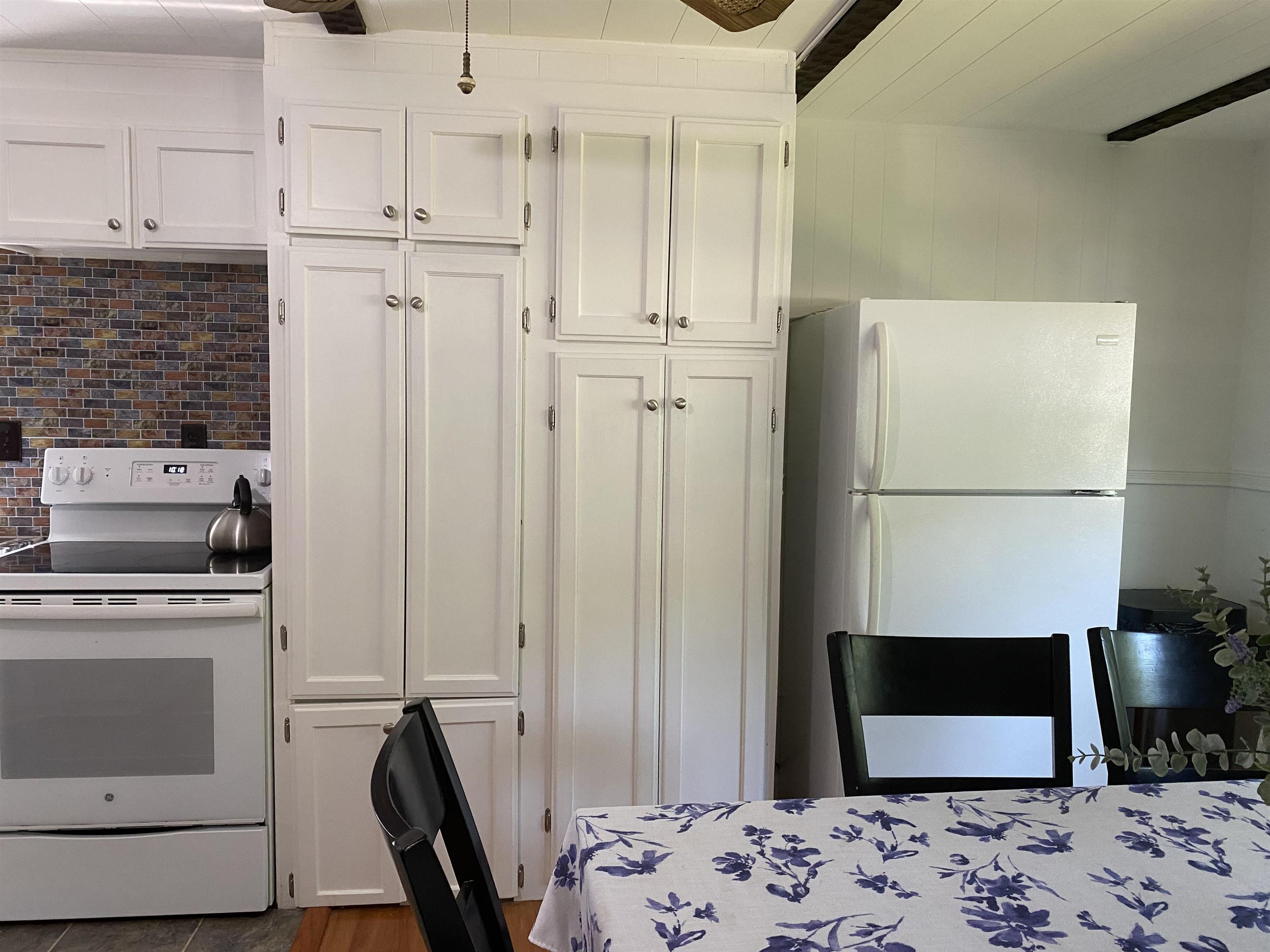 39 Norman Road Seabrook, NH 03874 - Photo 5 of 35
