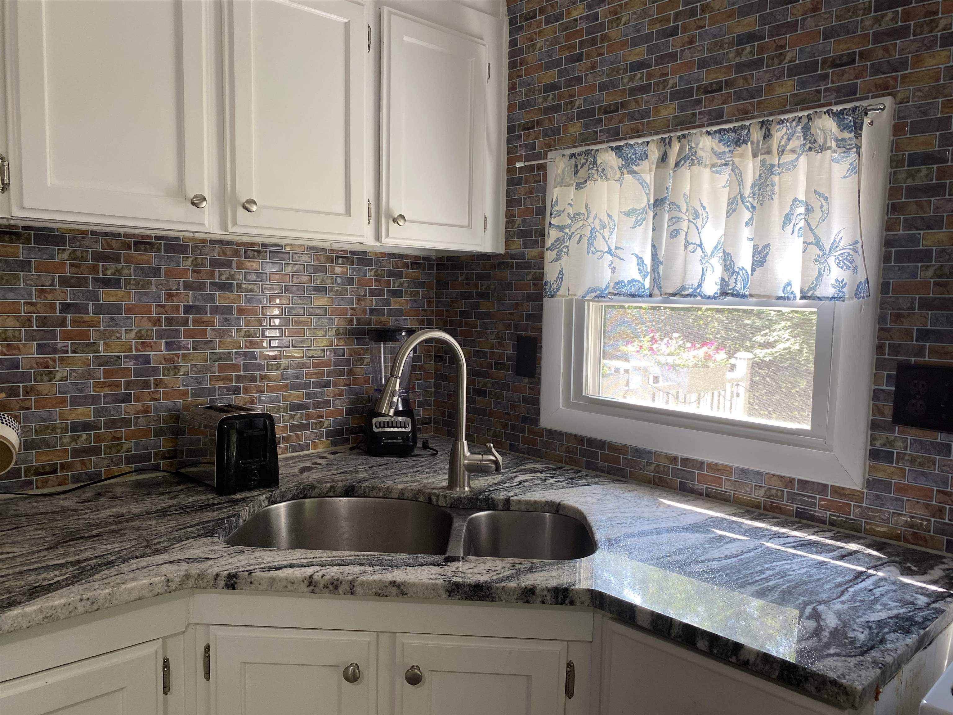 39 Norman Road Seabrook, NH 03874 - Photo 6 of 35