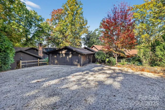 $2,798,999 | 777 South River Road, Tryon, NC 28782