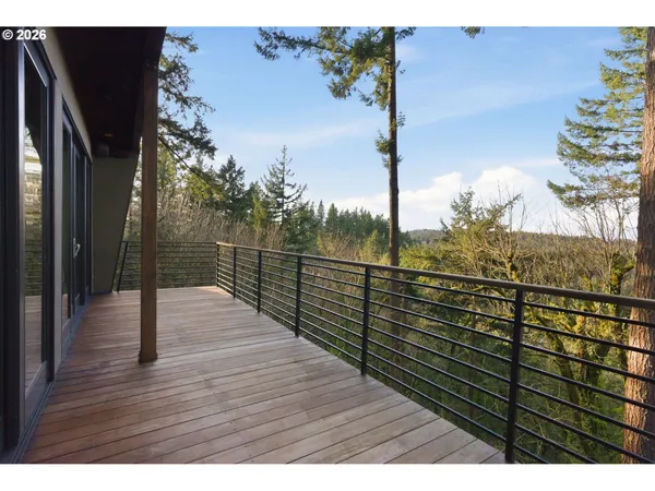 $1,695,000 | 4183 Southwest Greenleaf Drive, Portland, OR 97221