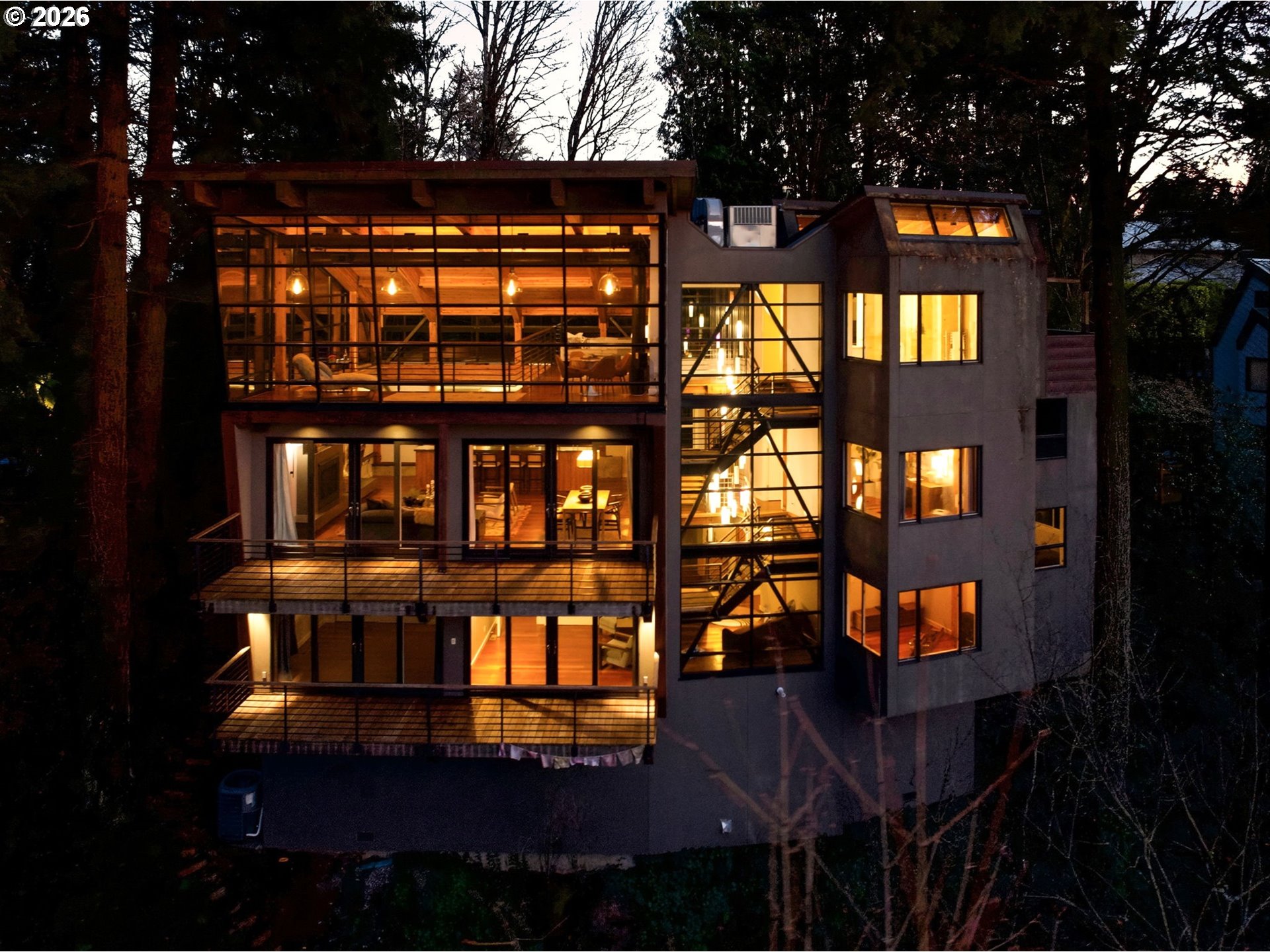 4183 Southwest Greenleaf Drive Portland, OR 97221 - Photo 46 of 48