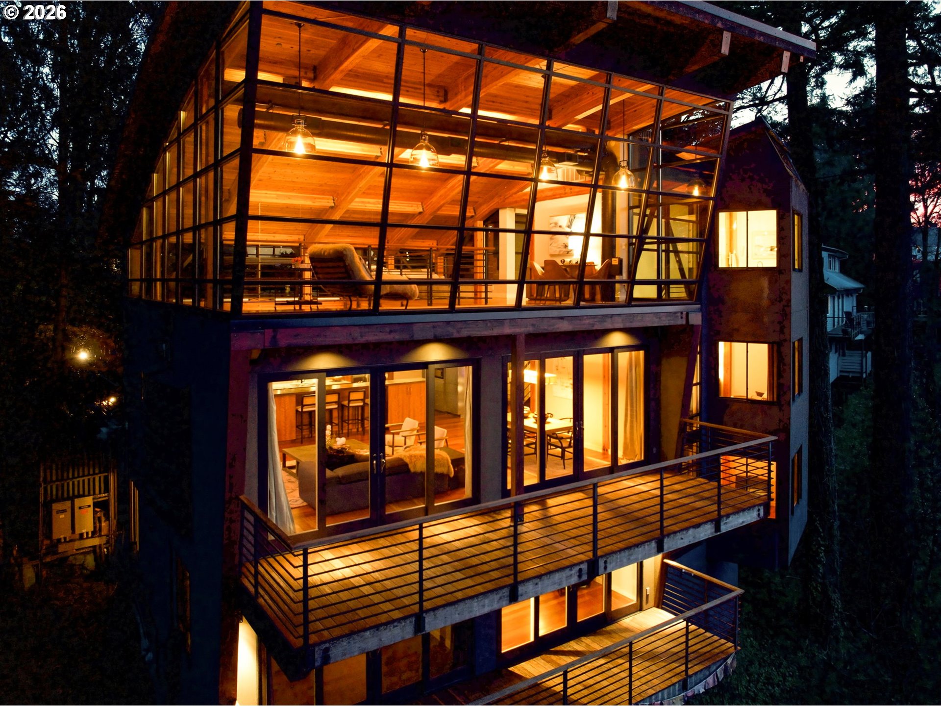 4183 Southwest Greenleaf Drive Portland, OR 97221 - Photo 47 of 48