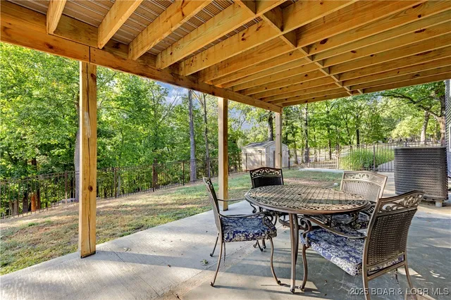 $514,500 | 49 Estates Circle, Camdenton, MO 65020