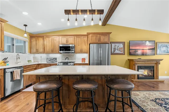 $514,500 | 49 Estates Circle, Camdenton, MO 65020