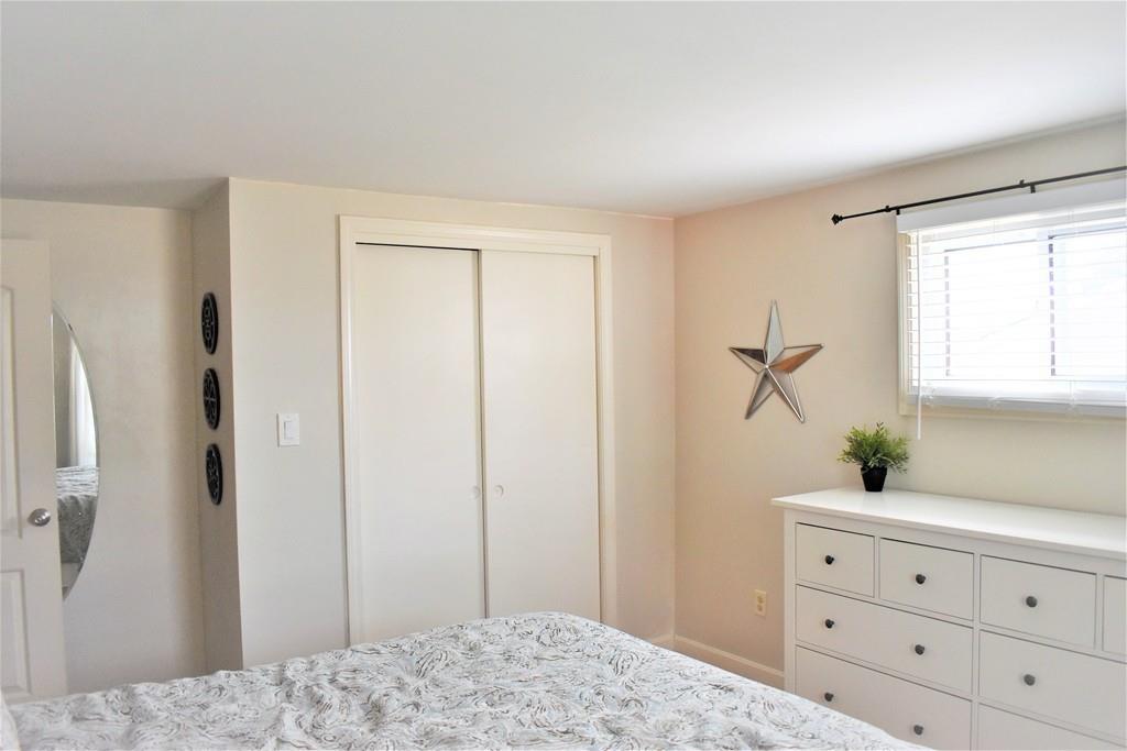 75 Riley Avenue Somerset, MA 02726 - Photo 12 of 33