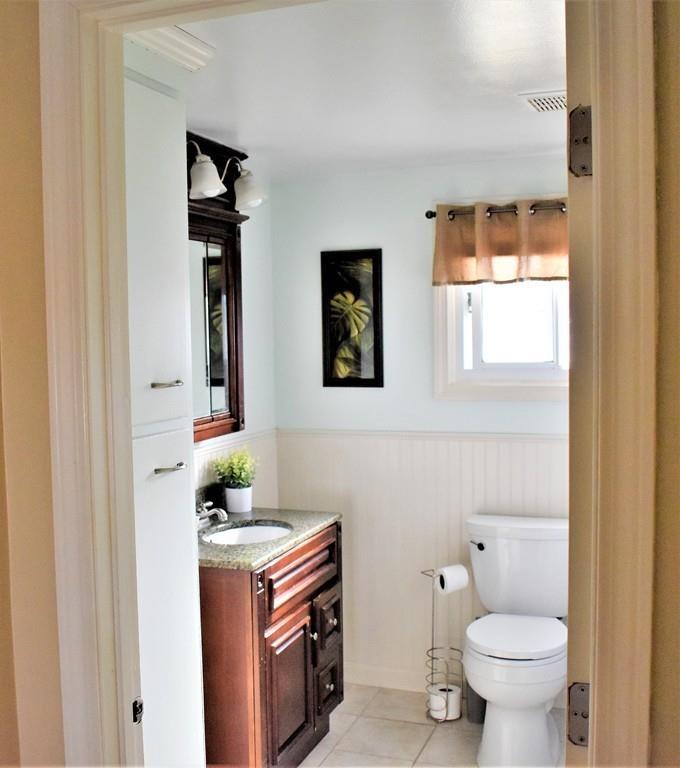 75 Riley Avenue Somerset, MA 02726 - Photo 18 of 33
