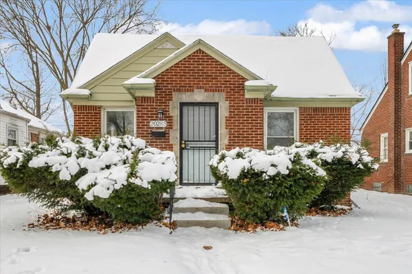 $1,450 | 20285 Glastonbury Road, Detroit, MI 48219