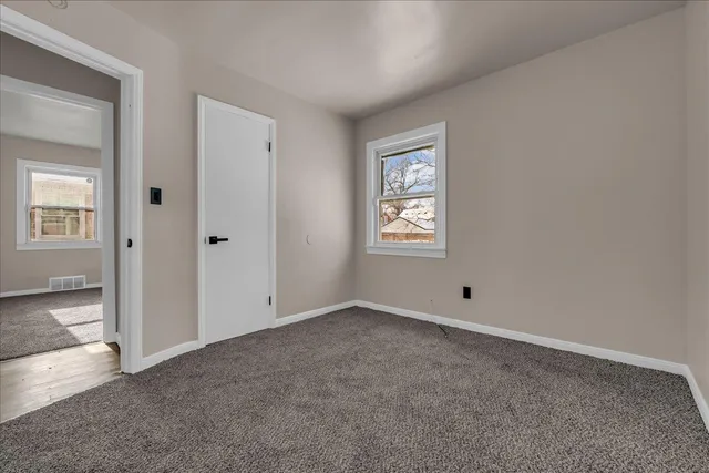 $1,450 | 20285 Glastonbury Road, Detroit, MI 48219