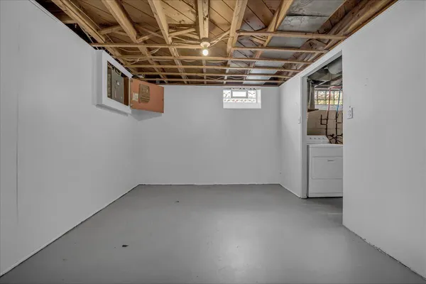 $1,450 | 20285 Glastonbury Road, Detroit, MI 48219