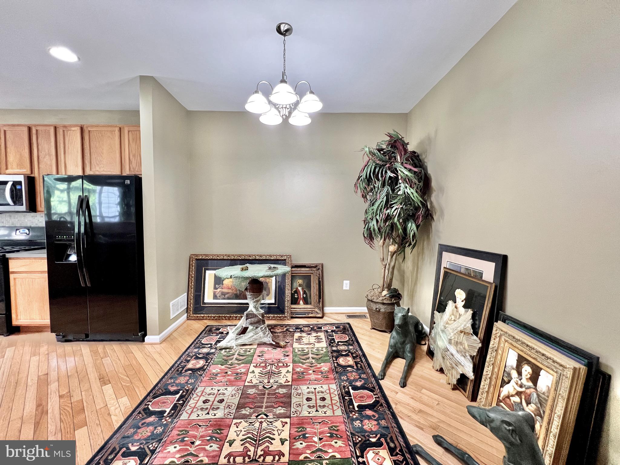 104 Threadleaf Terrace Burlington, NJ 08016 - Photo 11 of 28 Dining Area