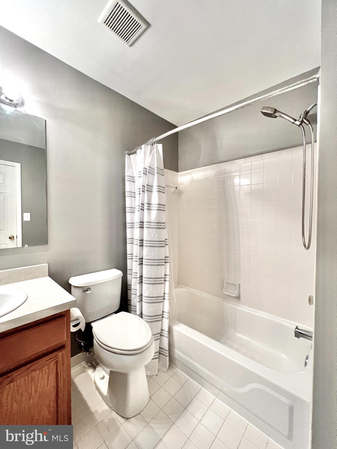 104 Threadleaf Terrace Burlington, NJ 08016 - Photo 21 of 28 2nd floor additional full bath