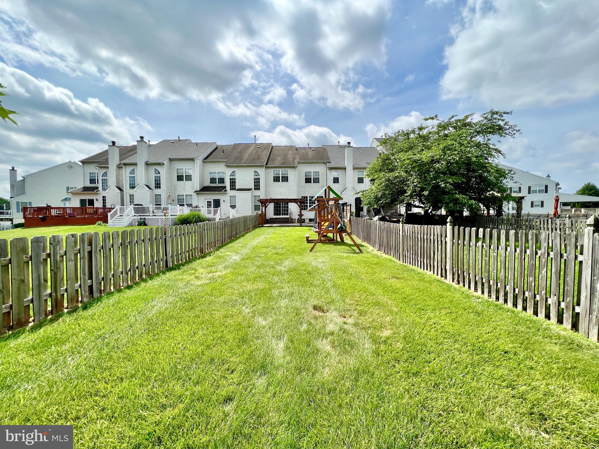 104 Threadleaf Terrace Burlington, NJ 08016 - Photo 25 of 28 Fenced in yard