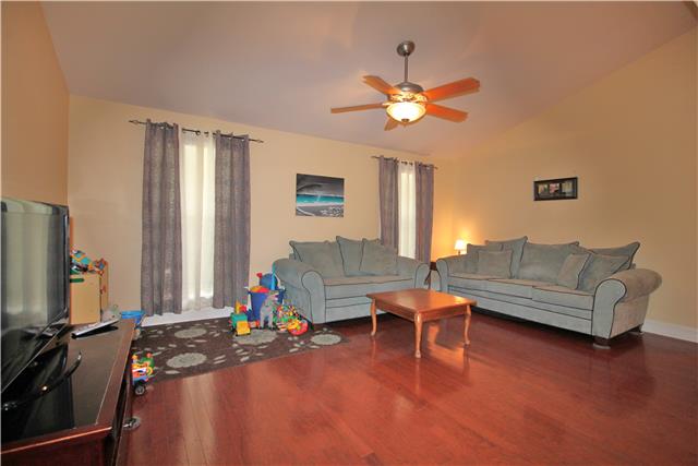 1083 Moran Road Franklin, TN 37069 - Photo 8 of 20 Gallery Image 8