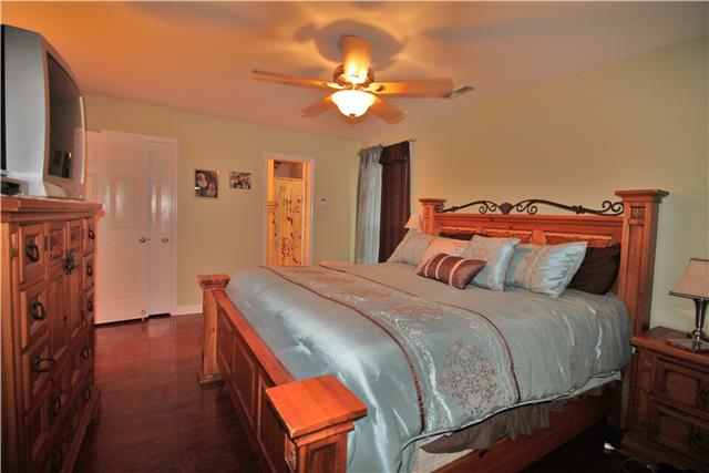 1083 Moran Road Franklin, TN 37069 - Photo 10 of 20 Gallery Image 10