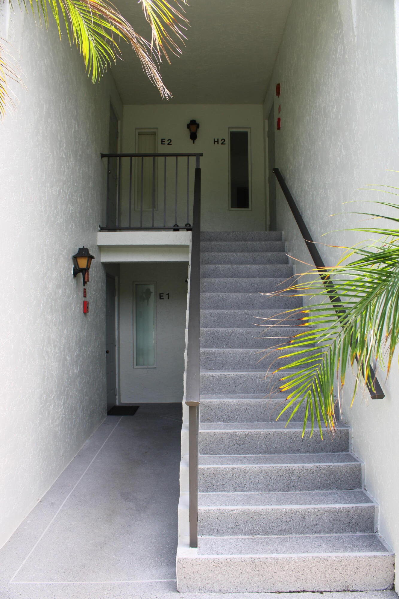 1006 Green Pine Boulevard, Unit H2 West Palm Beach, FL 33409 - Photo 12 of 12 a view of entryway