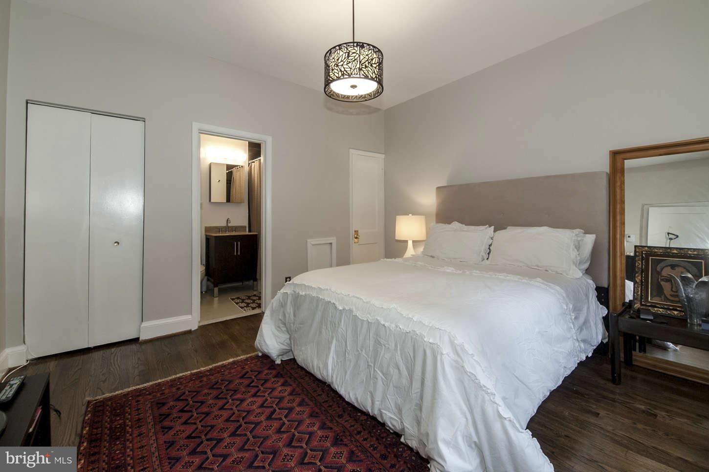 2010 Kalorama Road Northwest, Unit 303 Washington, DC 20009 - Photo 14 of 20 Bedroom