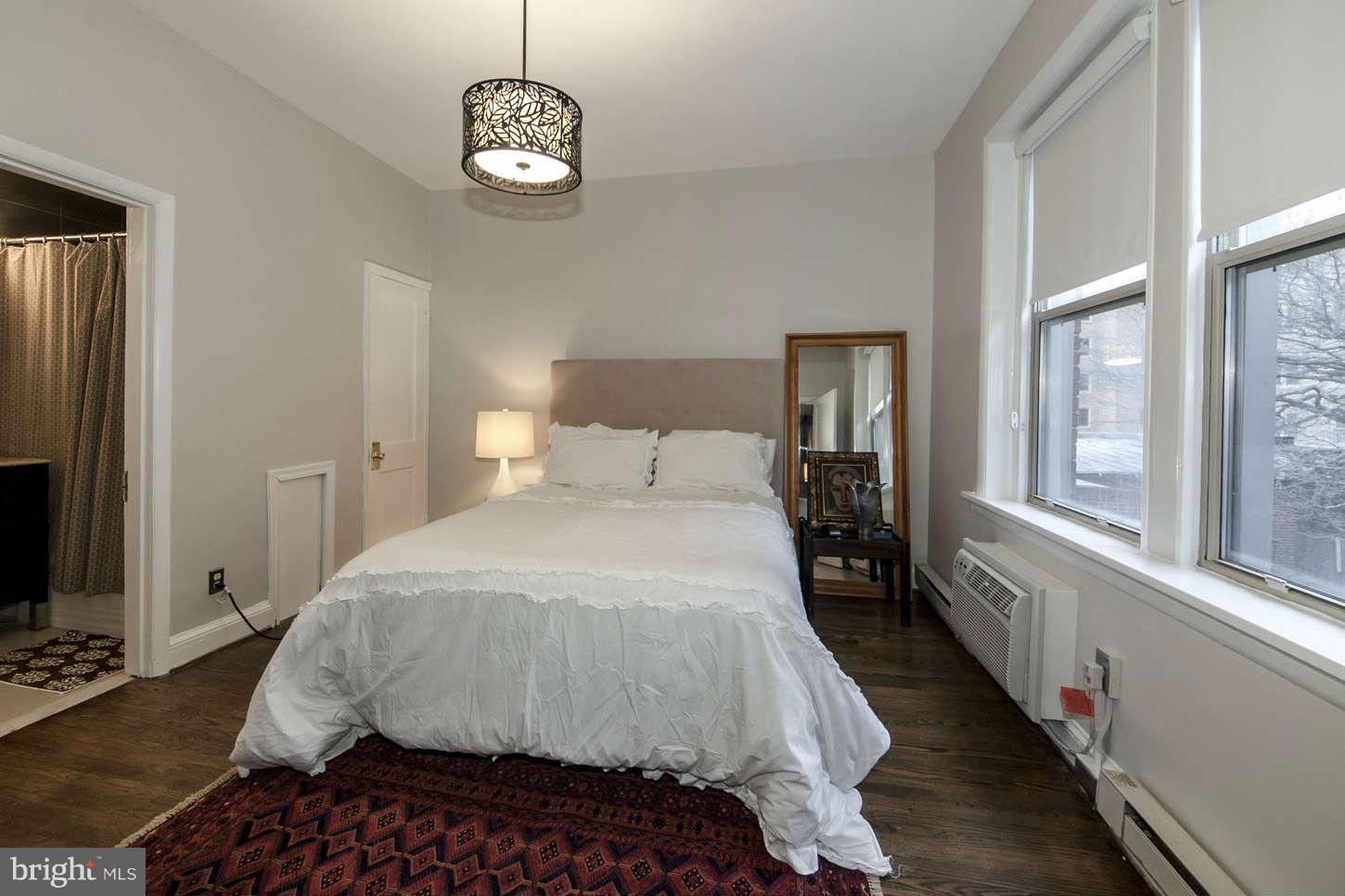 2010 Kalorama Road Northwest, Unit 303 Washington, DC 20009 - Photo 15 of 20 Bedroom