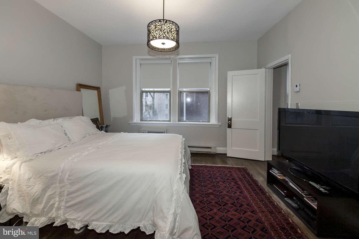 2010 Kalorama Road Northwest, Unit 303 Washington, DC 20009 - Photo 16 of 20 Bedroom