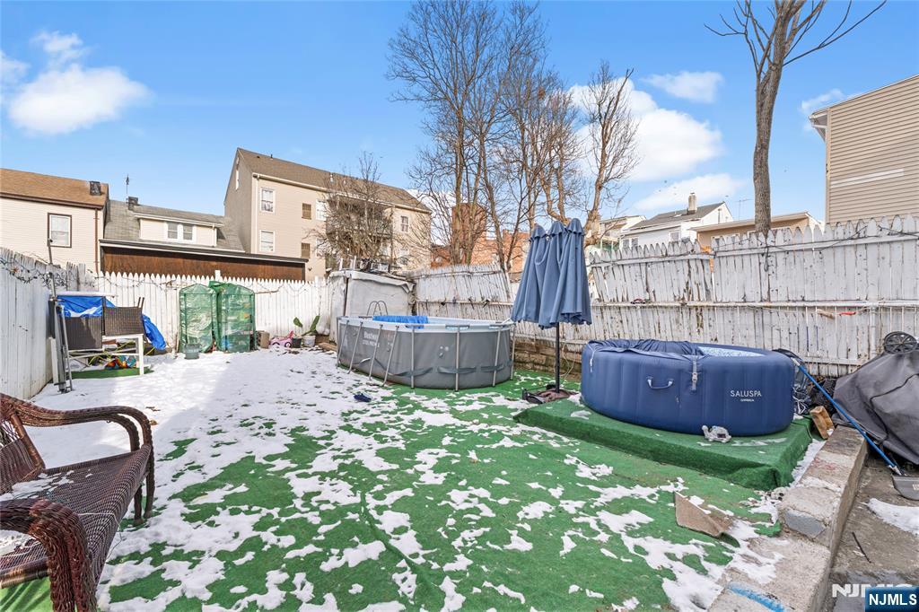 183 Walnut Street Paterson, NJ 07522 - Photo 36 of 40