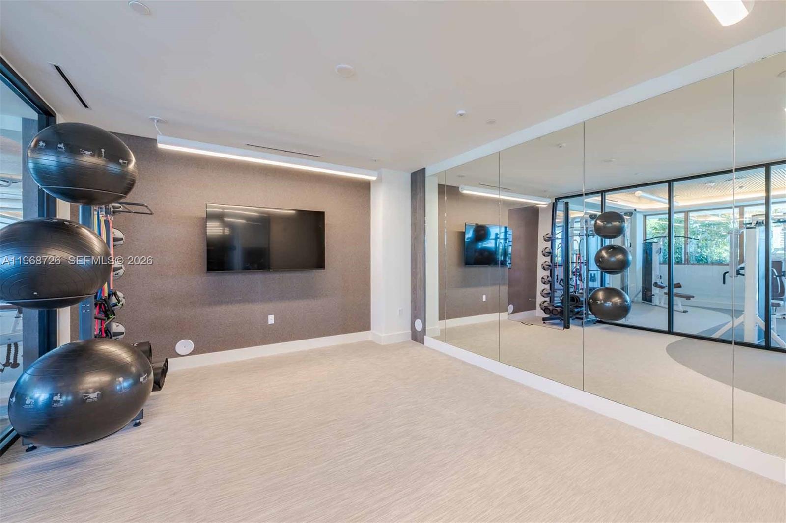 3900 Alton Road, Unit 821 Miami Beach, FL 33140 - Photo 27 of 41