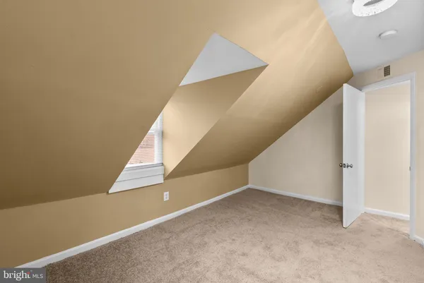 $375,000 | 5815 66th Avenue, Riverdale, MD 20737