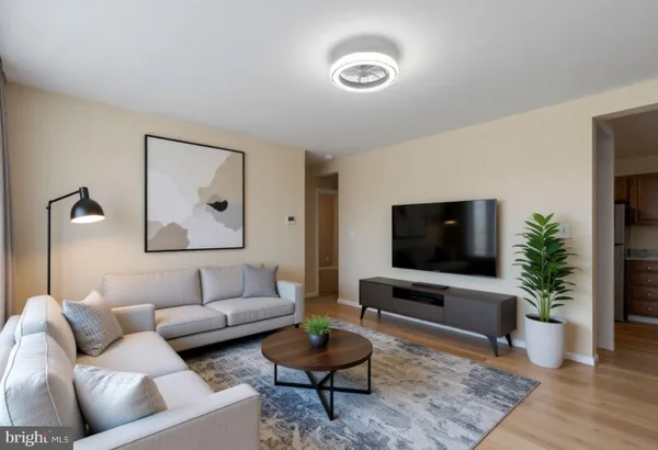 $375,000 | 5815 66th Avenue, Riverdale, MD 20737