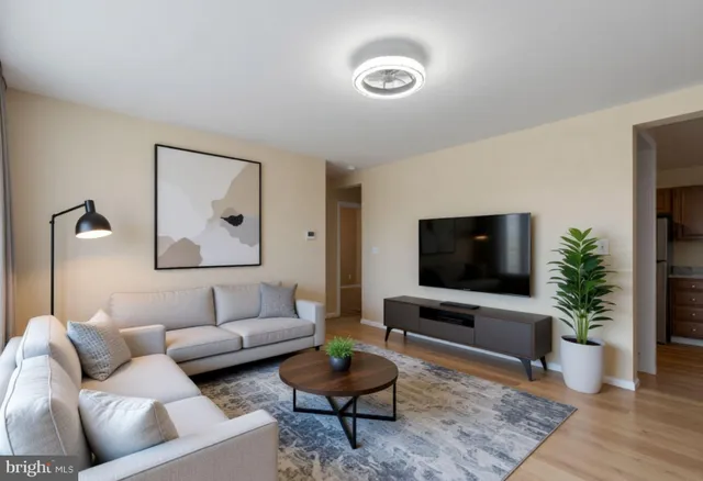 $400,000 | 5815 66th Avenue, Riverdale, MD 20737