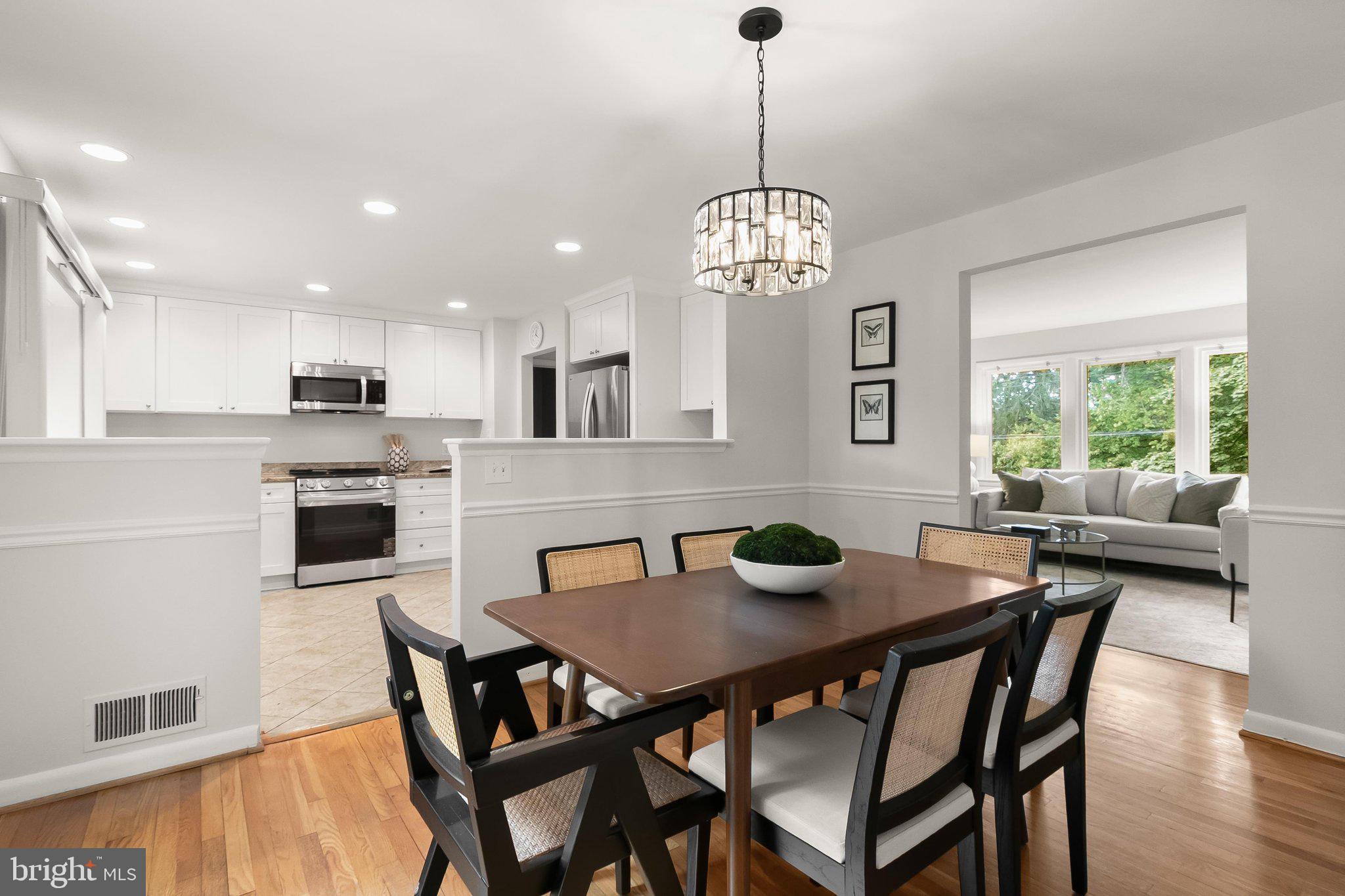 8212 Hawthorne Road Bethesda, MD 20817 - Photo 15 of 67 Dining Room