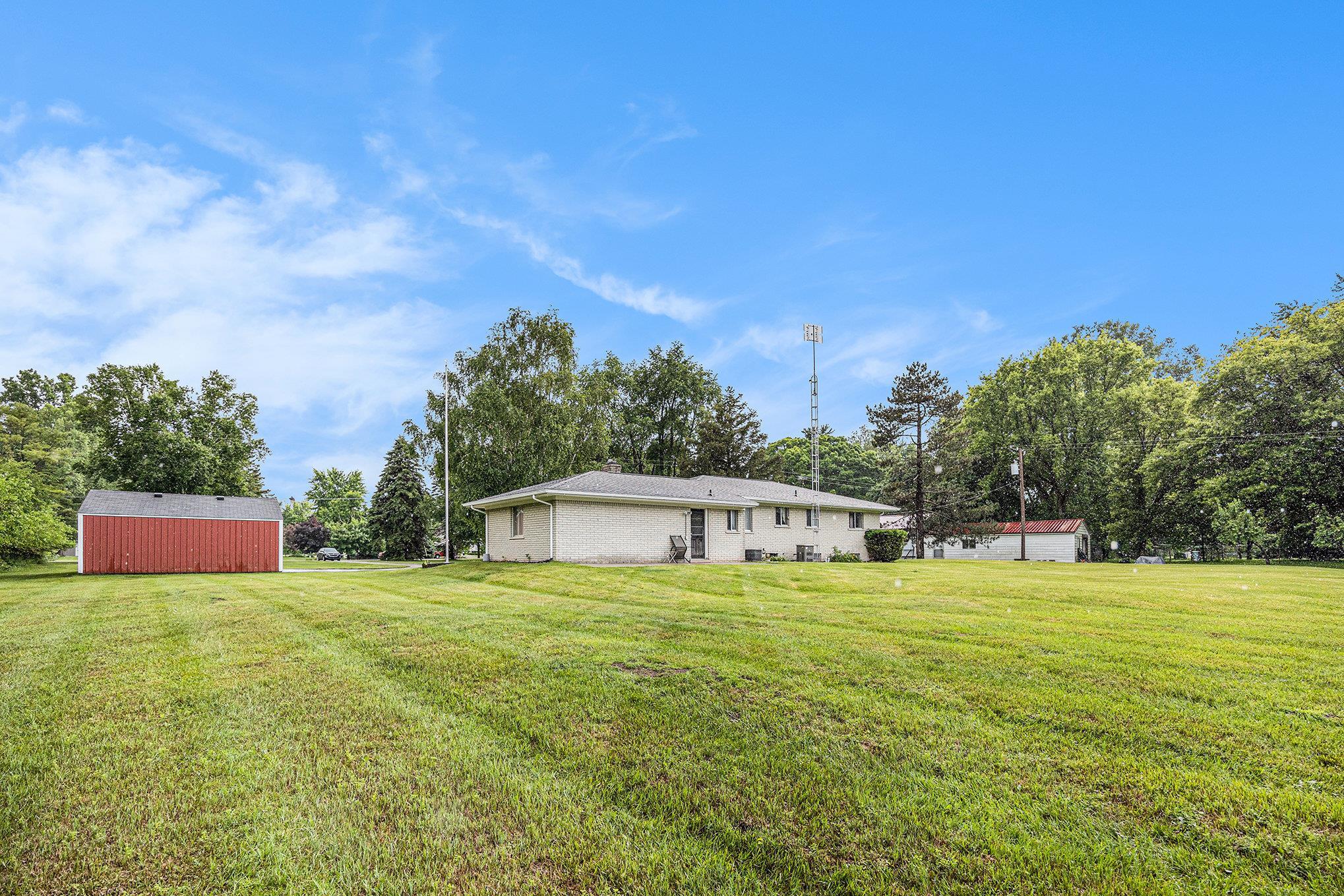 8877 Marr Road Almont, MI 48003 - Photo 28 of 35 50179938-c300a740-5e43-4c58-a40a-ff3d30eb7738.JPG