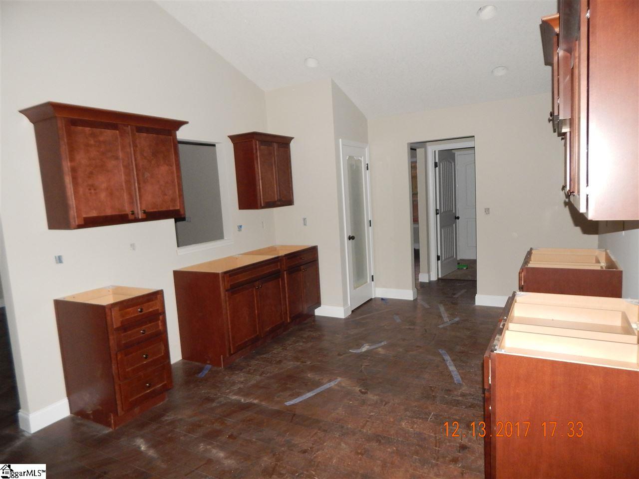 1641 Ballenger Road Wellford, SC 29385 - Photo 8 of 17
