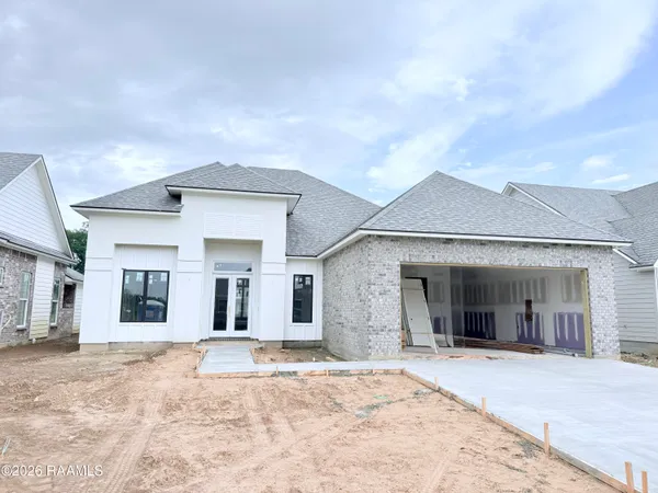$439,900 | 109 Fountain Mdw Drive, Broussard, LA 70518