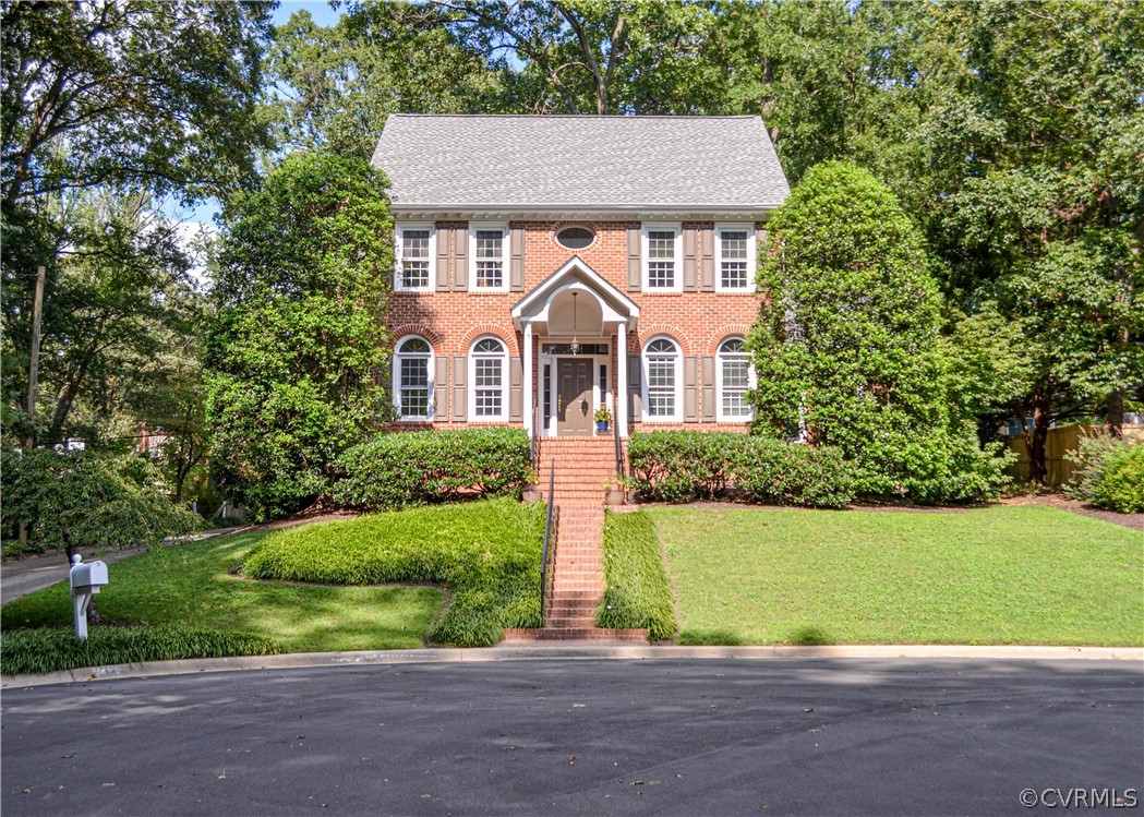 5329 Sylvan Road Richmond, VA 23225 - Photo 1 of 34 Brick Beauty in Westover Hills!