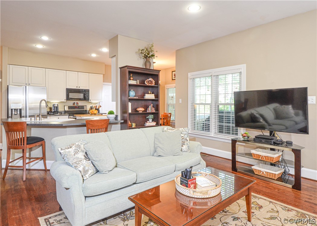 5329 Sylvan Road Richmond, VA 23225 - Photo 13 of 34 Family room looking into the kitchen