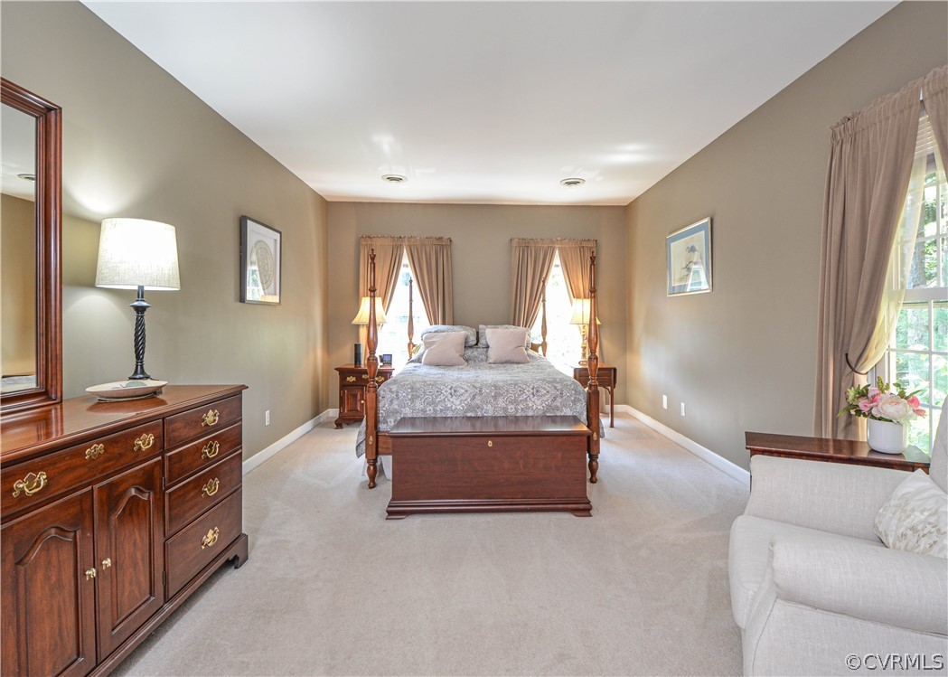5329 Sylvan Road Richmond, VA 23225 - Photo 20 of 34 Spacious room with carpet, great light