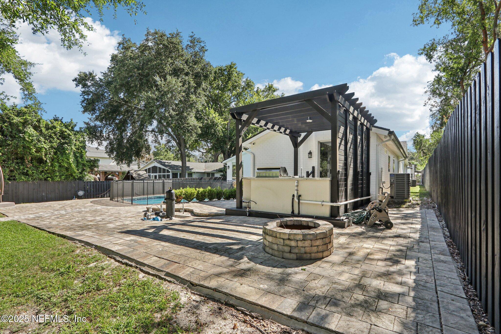 1536 Mayfair Road Jacksonville, FL 32207 - Photo 47 of 58 Back of Home