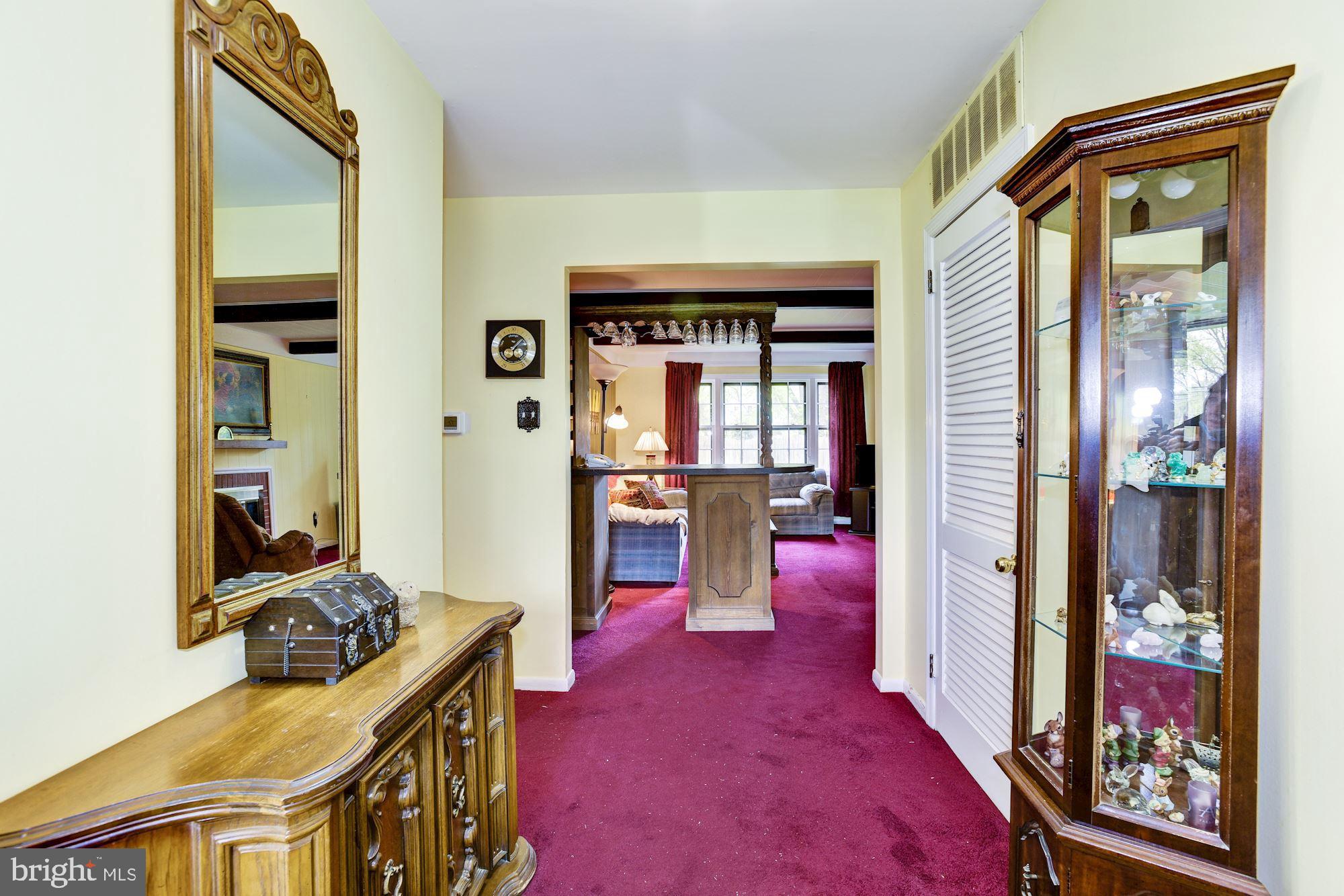 470 Pelham Road Cherry Hill, NJ 08034 - Photo 3 of 35