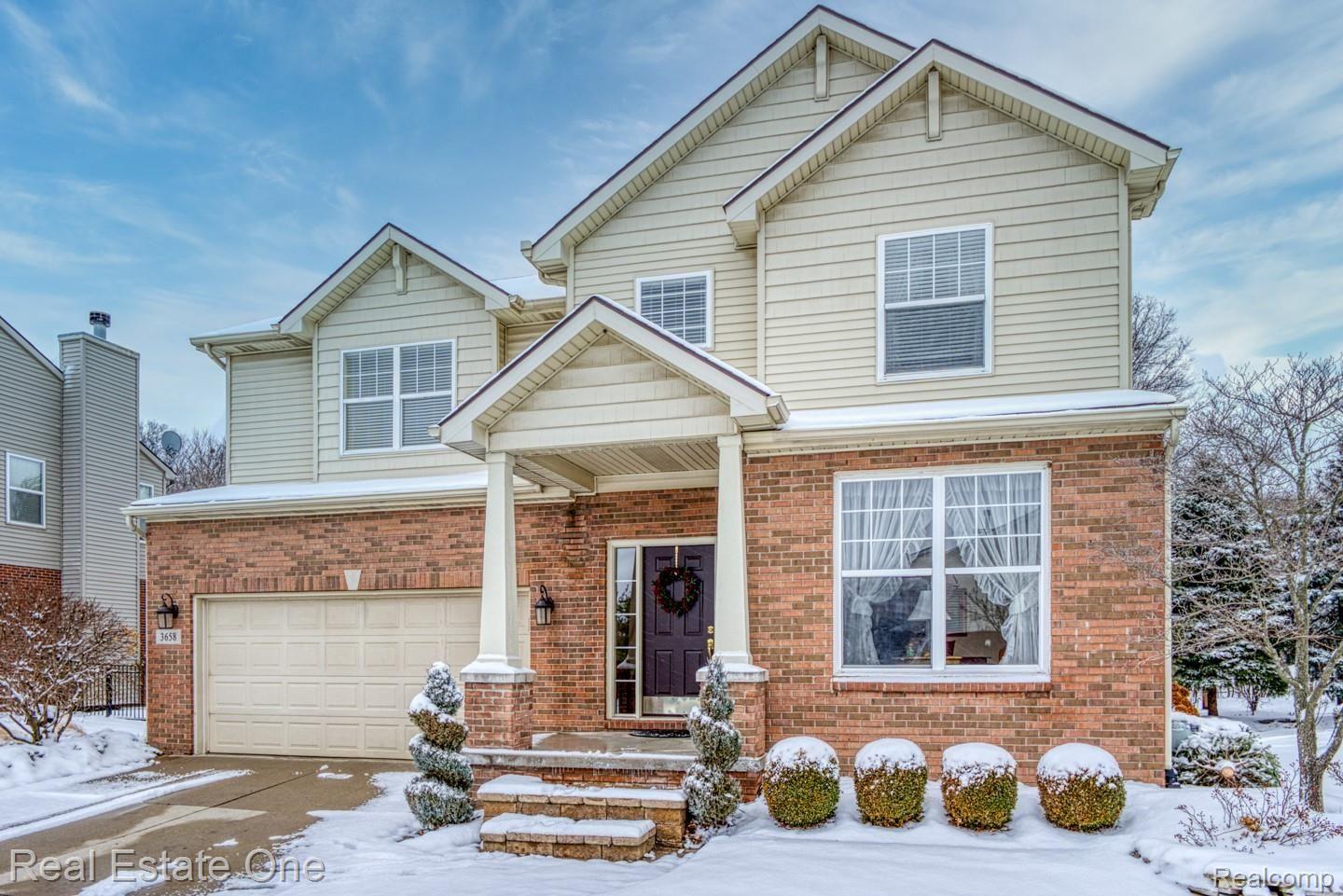 3658 Everett Drive Rochester, MI 48307 - Photo 1 of 43 DSC01717-Edit.jpg