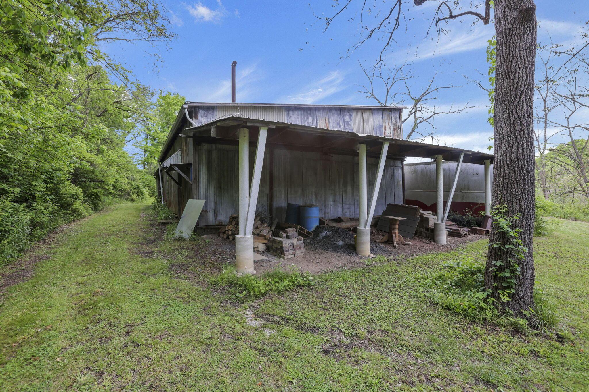 14745 Dutch Creek Road Athens, OH 45701 - Photo 43 of 62 Barn #1