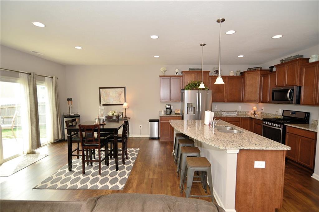 6613 Flat Ridge Lane Brownsburg, IN 46112 - Photo 7 of 22 Gallery Image 7