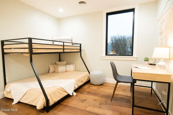 $1,349,000 | 1 Kurosaka Lane, Unit B, Lake George, NY 12845