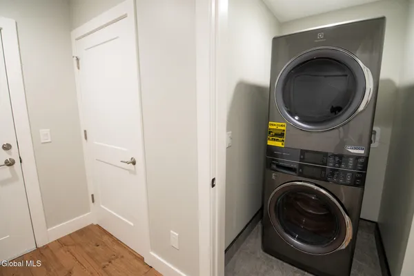 $1,349,000 | 1 Kurosaka Lane, Unit B, Lake George, NY 12845