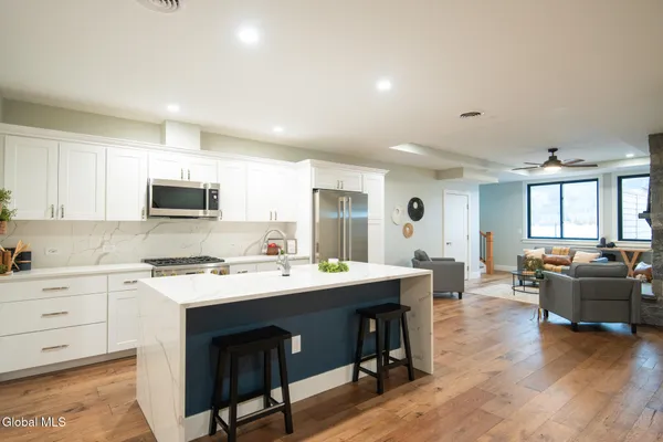 $1,349,000 | 1 Kurosaka Lane, Unit B, Lake George, NY 12845