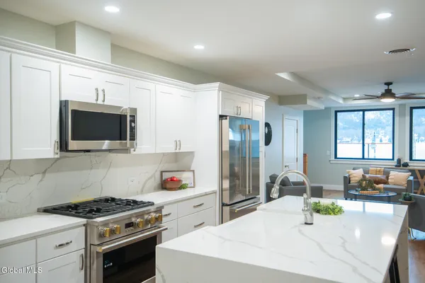 $1,349,000 | 1 Kurosaka Lane, Unit B, Lake George, NY 12845