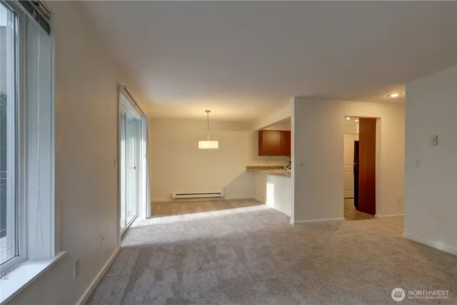 $395,000 | 11303 Northeast 128th Street, Unit B201, Kirkland, WA 98034