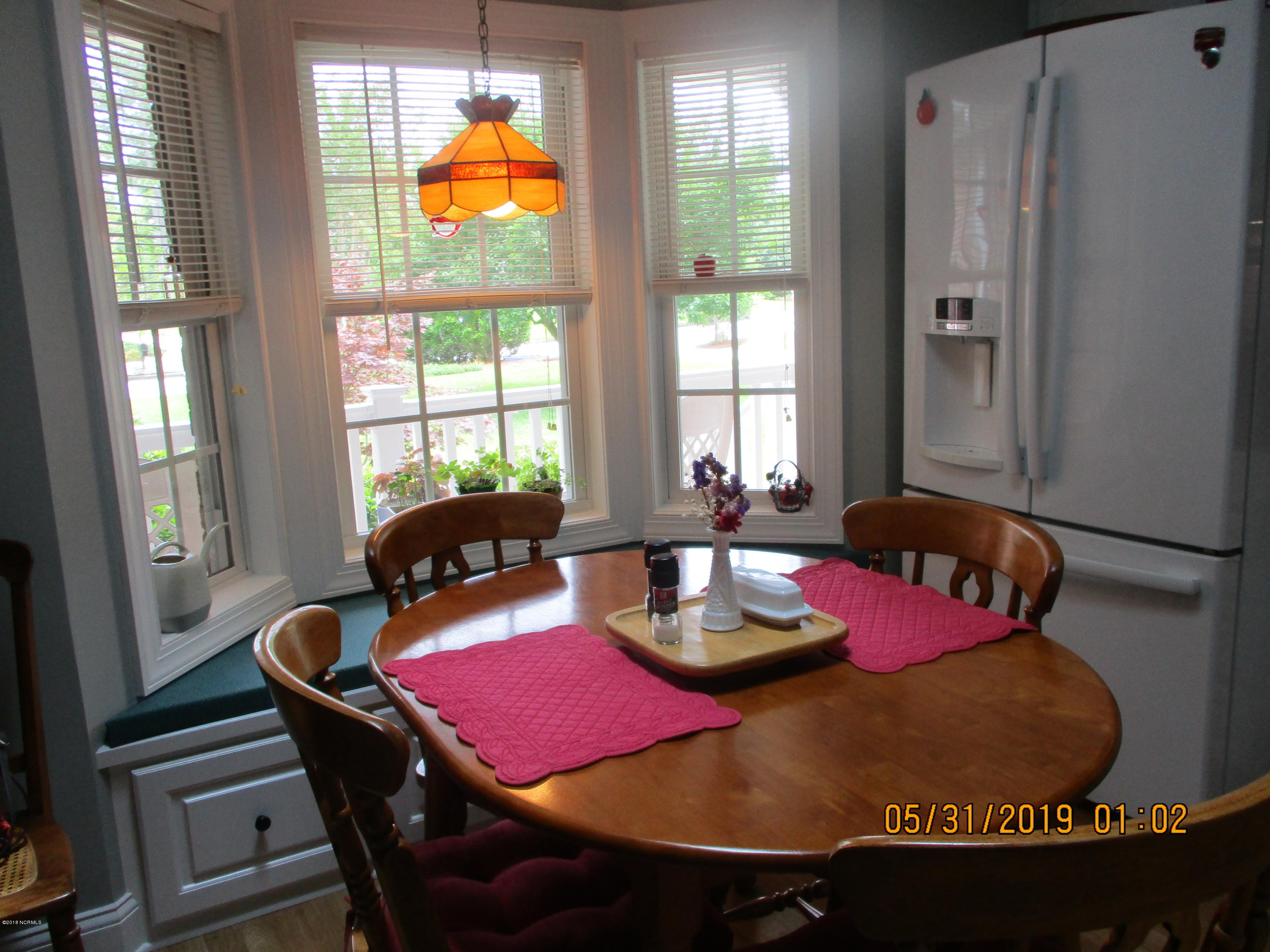 121 Geneva Road New Bern, NC 28562 - Photo 6 of 39 Beautiful Bay Window